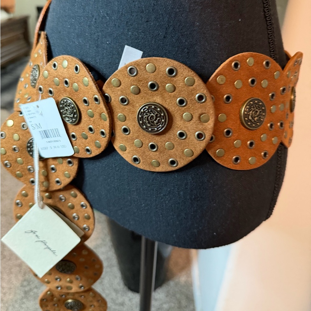 SOLD ALREADY Free People Brown Round Studded Belt - Picture 6 of 10